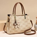 2025 Large-Capacity Genuine Leather Handbag – Elegant & Practical